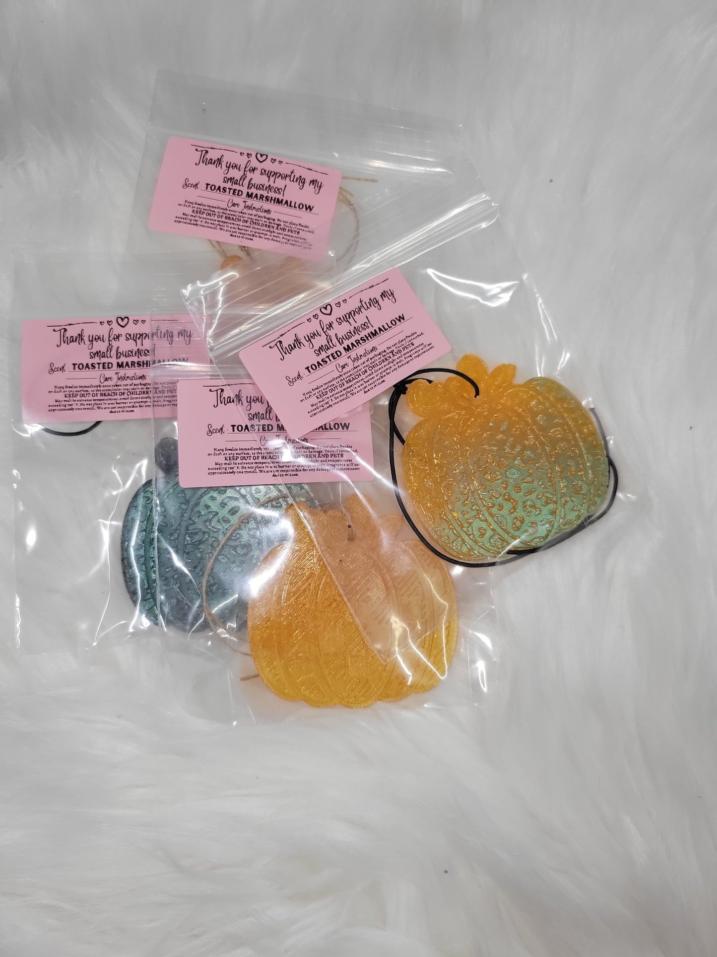 Mini pumpkin freshie