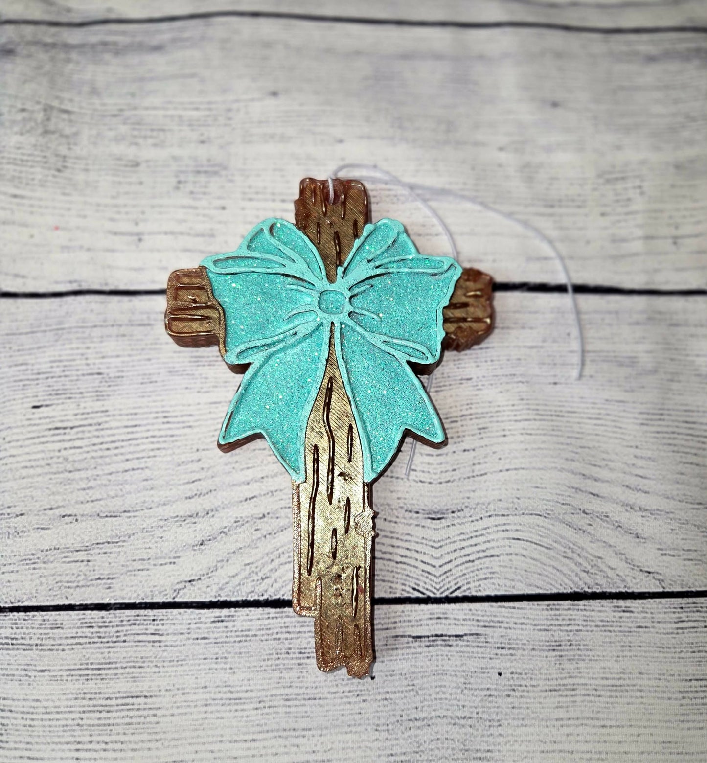 Cross with bow- bow color can be changed otherwise will be random