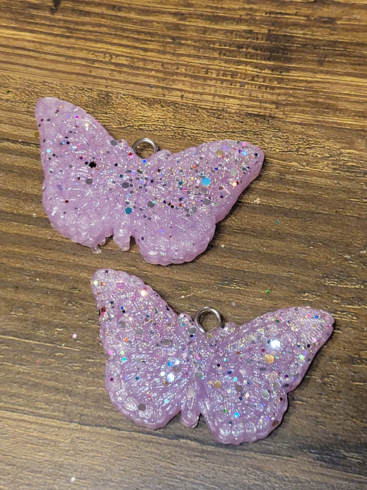 Butterfly vent clips