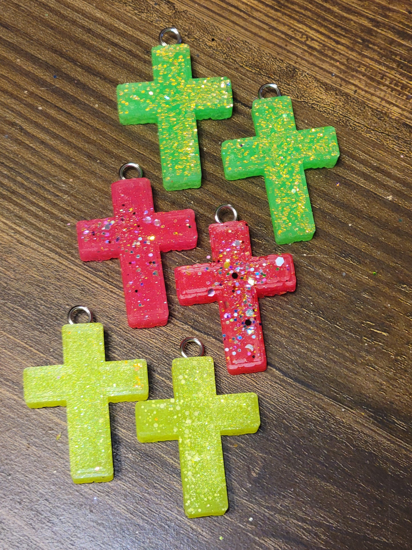 Cross vent clips